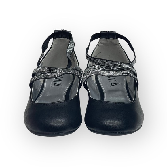 new Mia ☀︎︎ Abbey Vegan Leather Ankle Strap Ballet Flat ☀︎︎ Black + Silver ☀︎ 13 - Picture 9 of 16